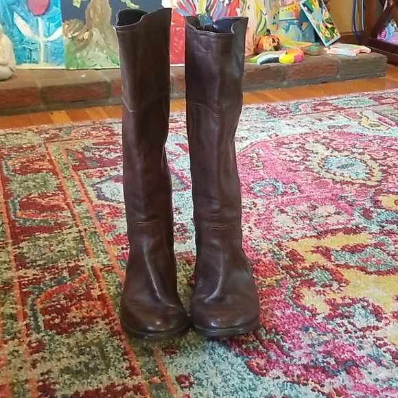 Knee high leather boots - Picture 4 of 8